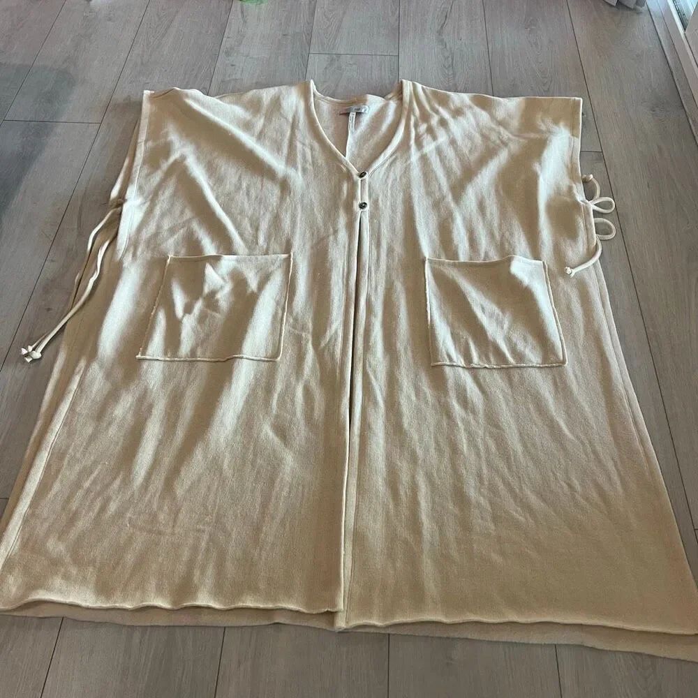Free people womens poncho sweater size os